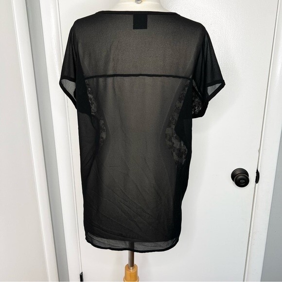 Bobeau Sheer Lace Blouse Black and Cream Boxy Oversized Lightweight Top - Picture 4 of 6